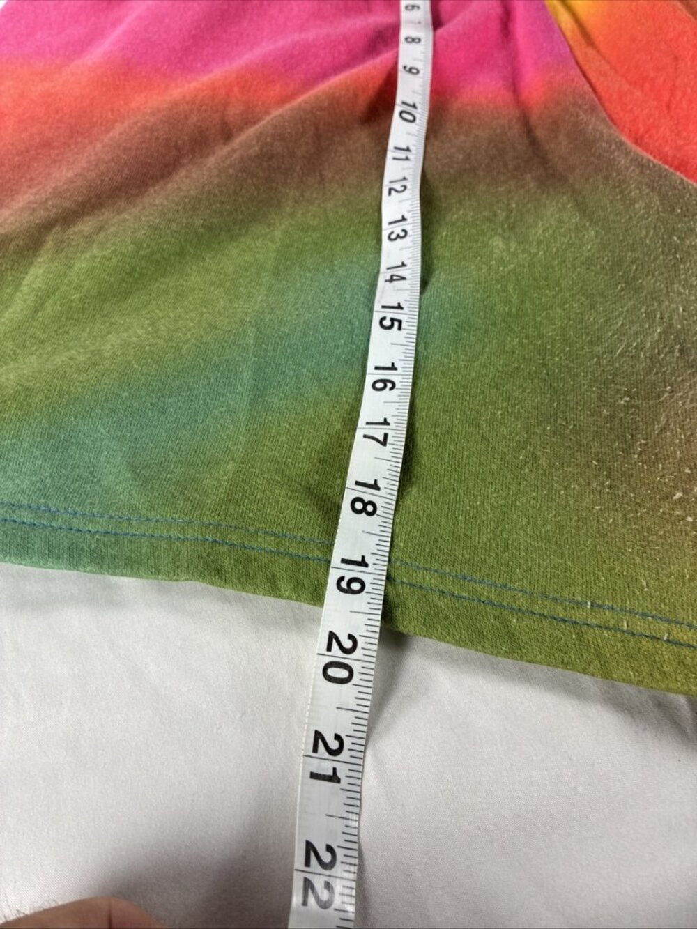 The North Face Pride Fleece Shorts Mens Large Rainbow Tie Dye Puff Print Sweat - Picture 7 of 9